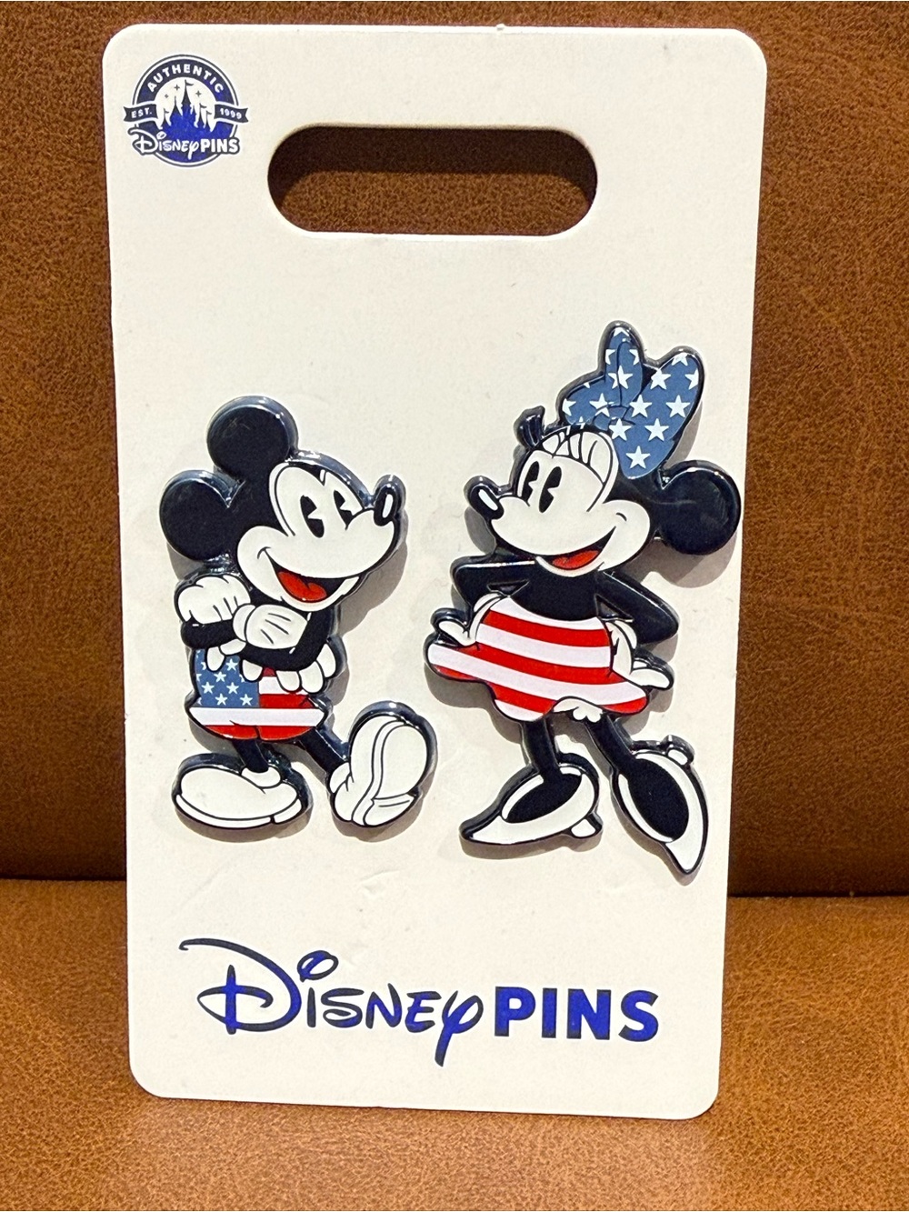 2003/2017/2018/2022/2024 Mickey Mouse & Minnie Mouse Couple Pin Lot - Picture 5 of 6